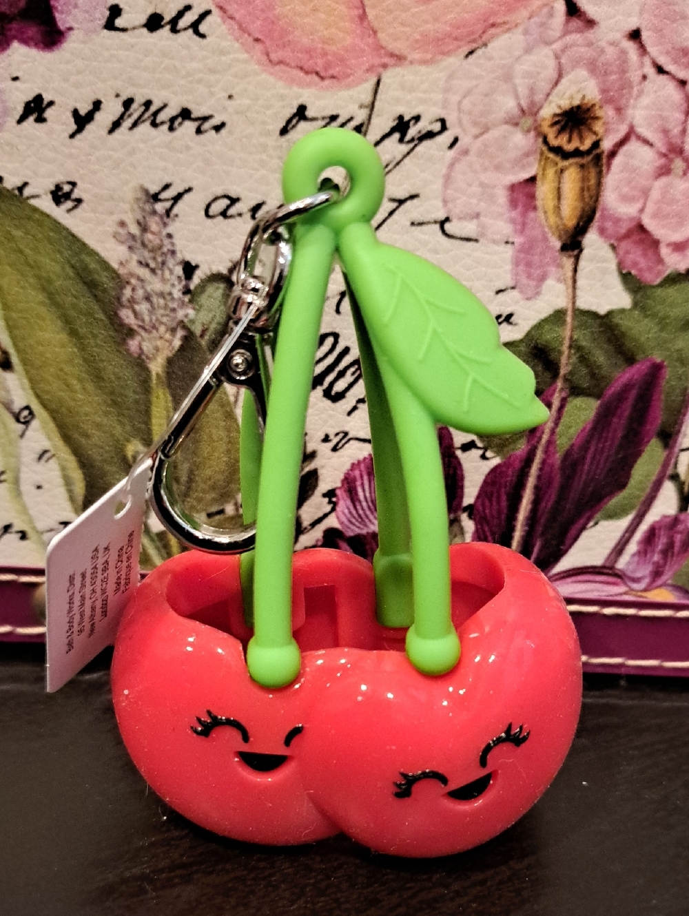 Bath & Body Works Cherry Pocketbac Holder